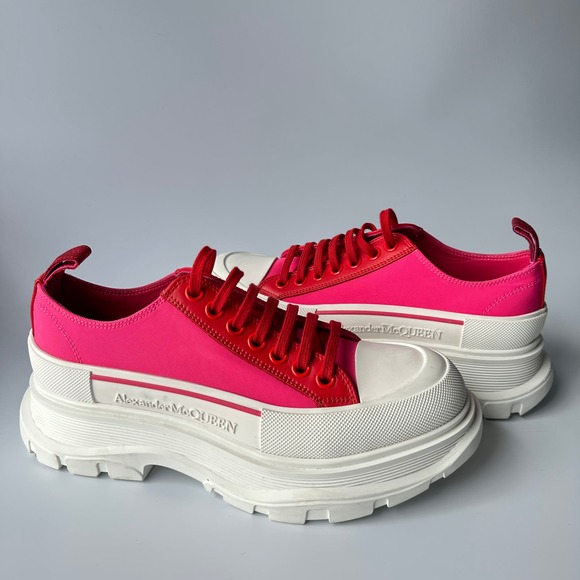 Alexander McQueen Tread Slick Sneaker - Picture 3 of 8